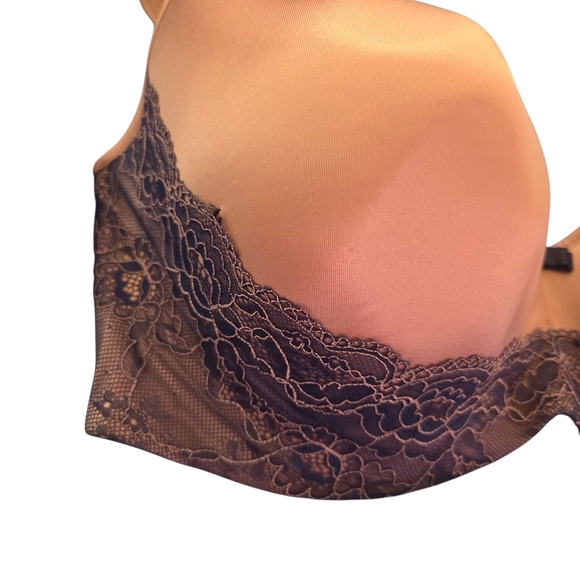 Deesse Pink Bra With Purple Lace Size 38D - Picture 3 of 6